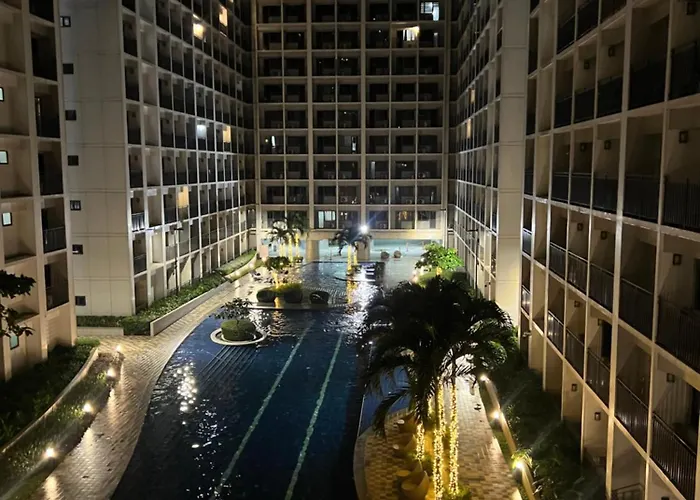 Amb Staycation Aparthotel